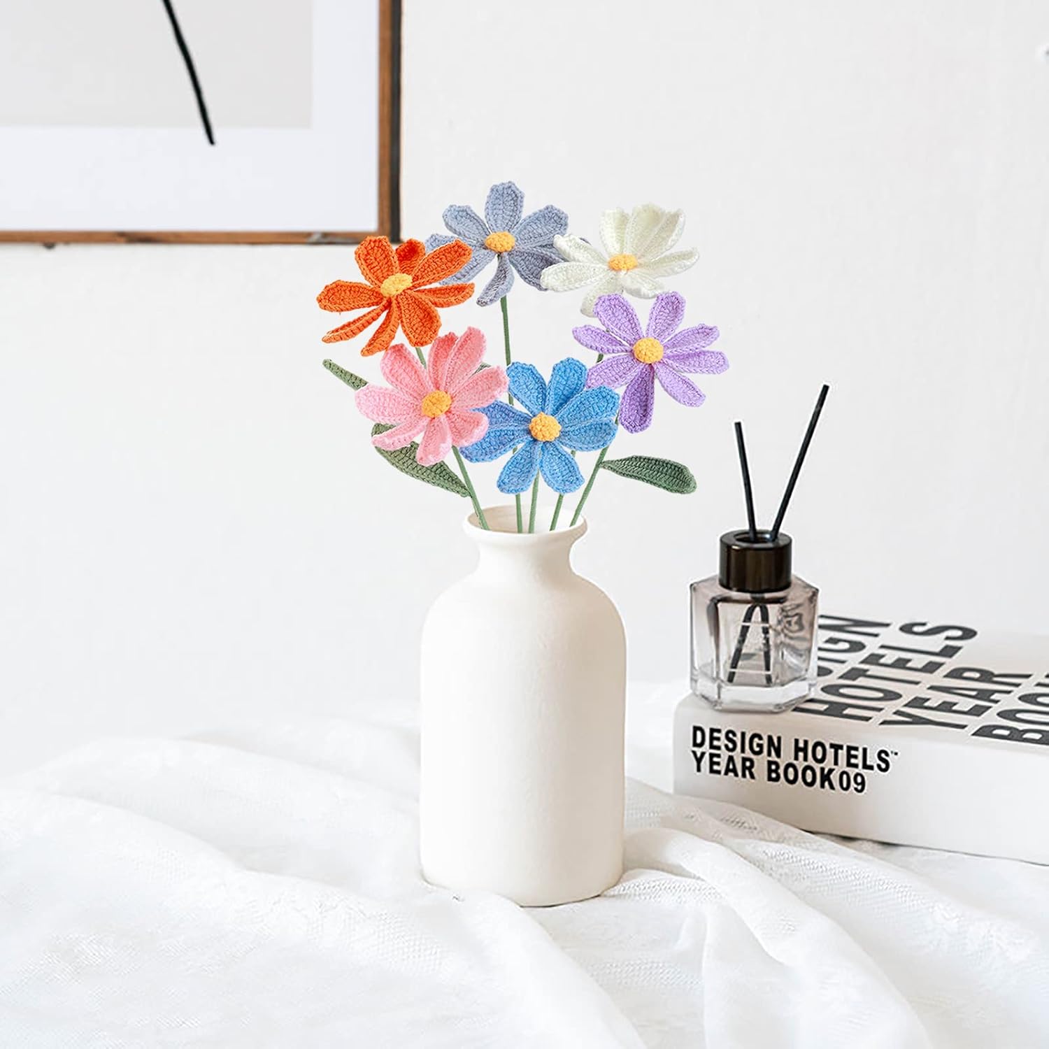 Emivery Crochet Flowers, 6Pcs Knitted Daisy Artificial Flowers Handmade Crochet Flower Bouquet Fake Daisies Centerpieces for Home Room Office Table Decor