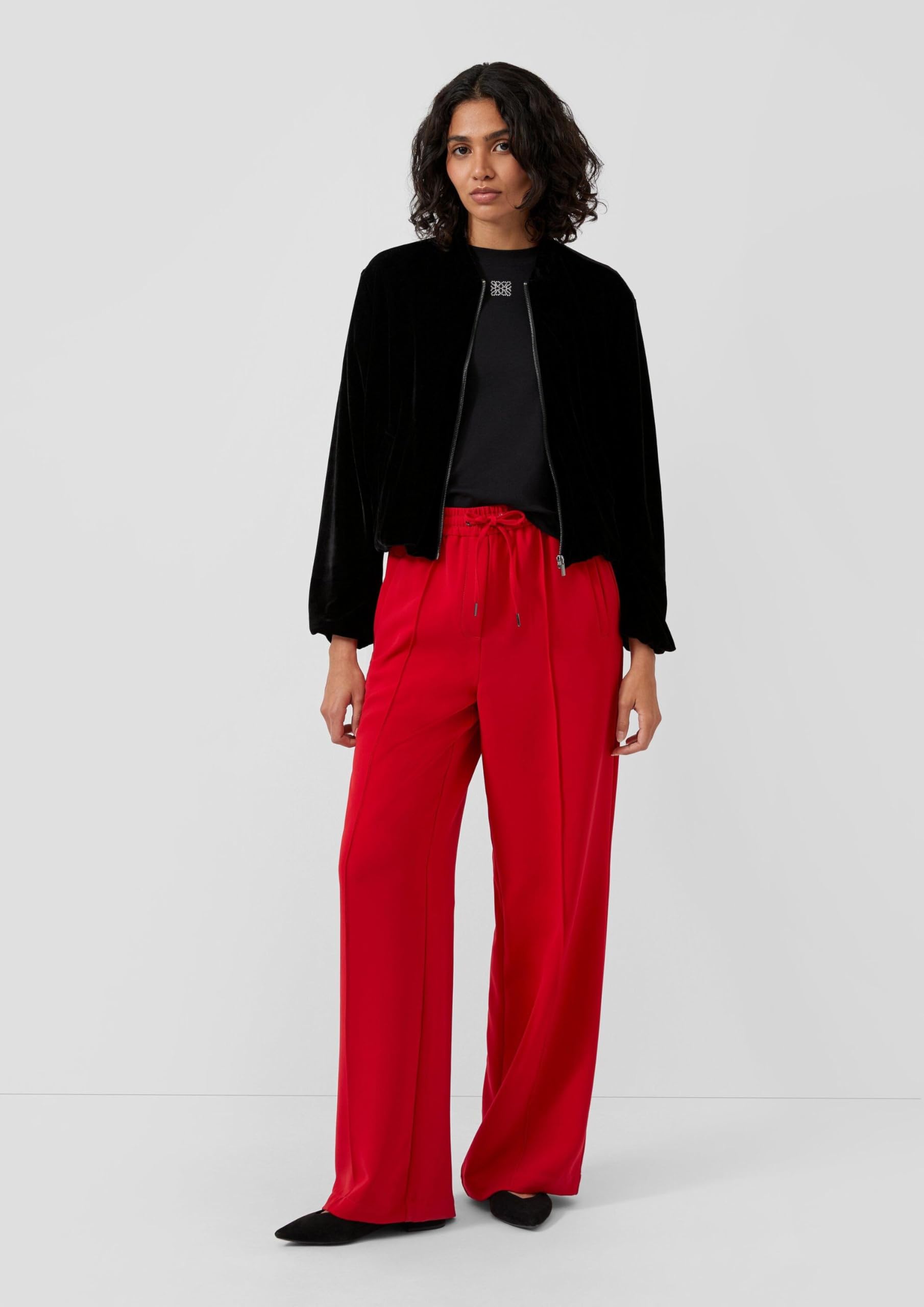 s.Oliver Damen Hose lang, Wide Leg Fließende Hose mit Geradem Bein und Elastikbund