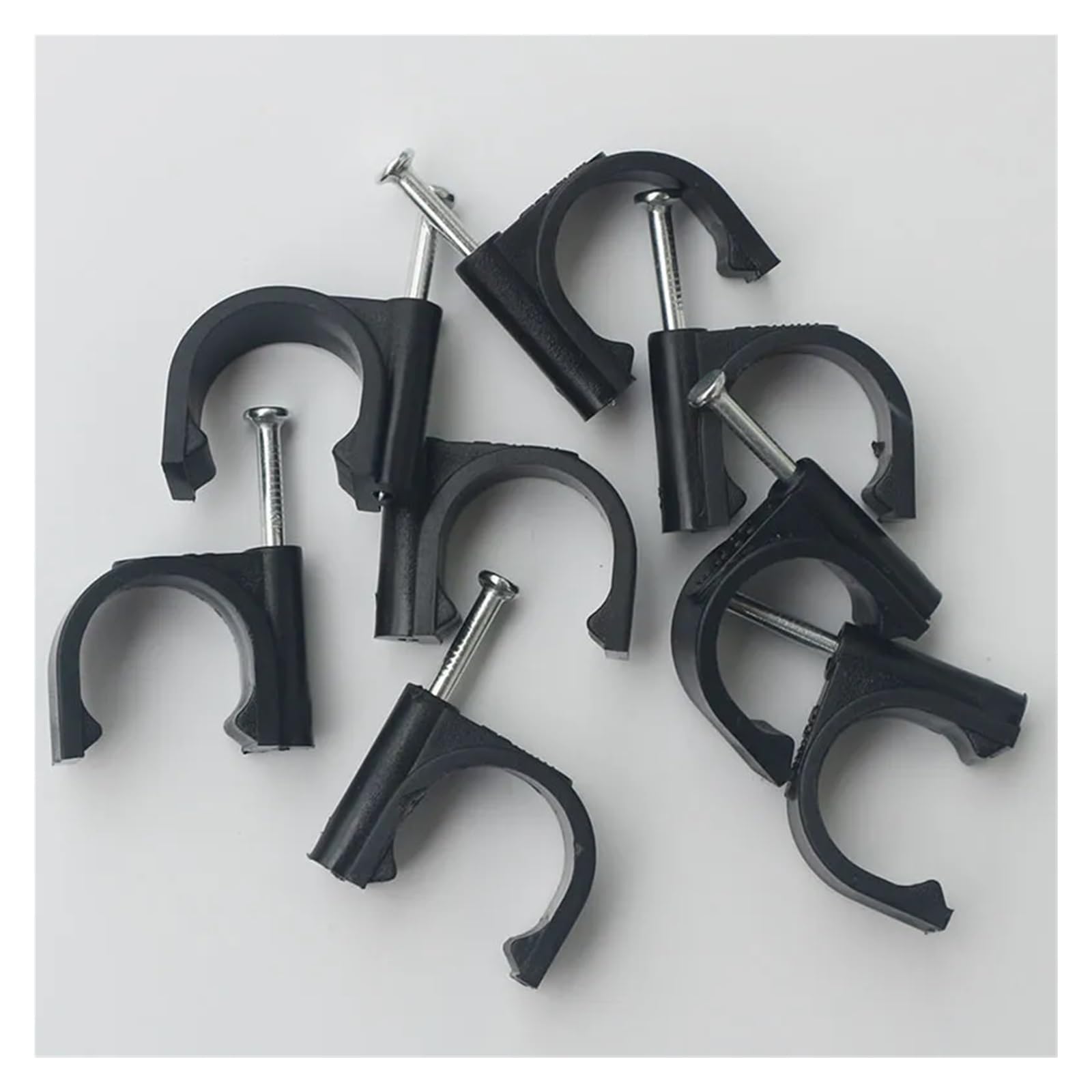 50 Teile/Paket PE Kunststoff 20mm Kreis Kabel Clip C-förmigen High Carbon Stahl Nägel Kabel Clips Draht Wand Halter