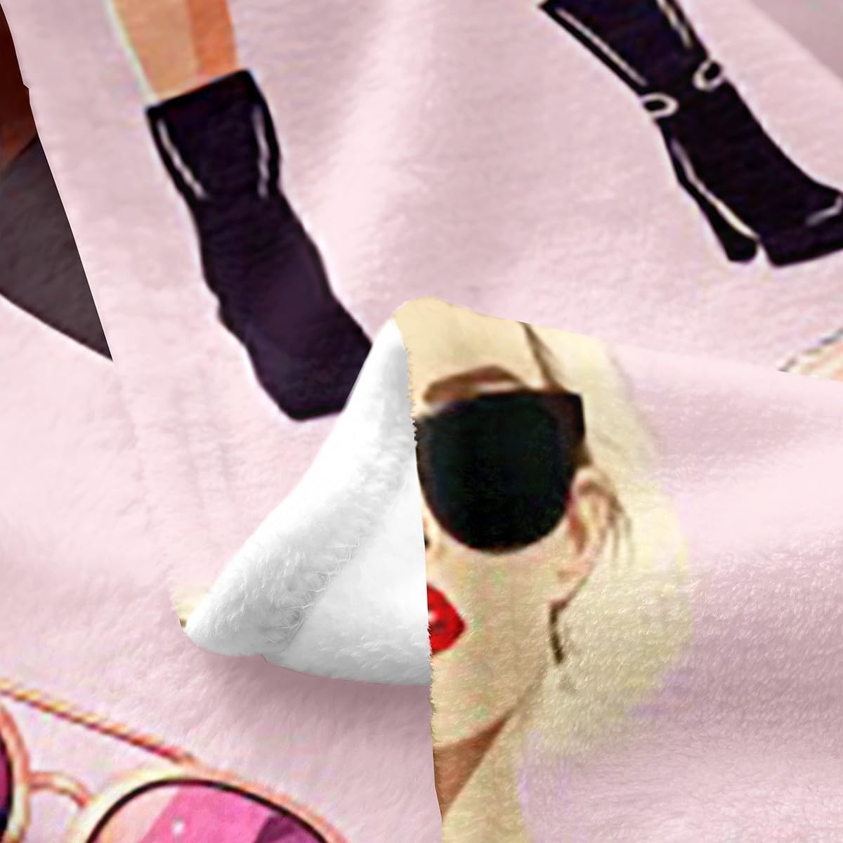 jejeloiu Music Fleece Blanket Twin 60"x80" Girls Singer Fuzzy Blanket Gifts Women Music Lovers Guitar Flannal Throw Blanket Coworker Sister Friends Plush for Bed Sofa Travel Pink