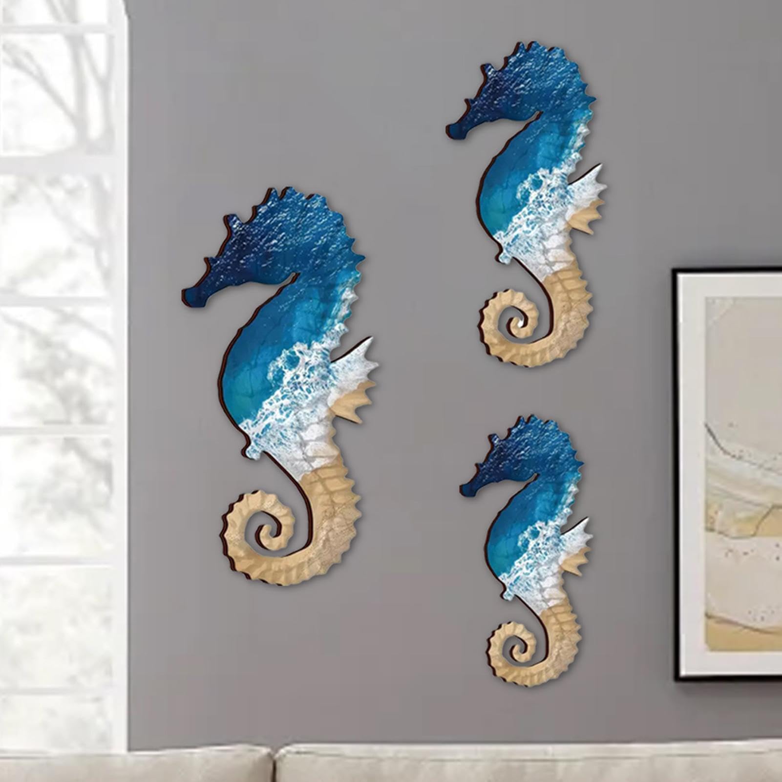 Ornamento da parete a forma di cavalluccio marino in metallo blu con