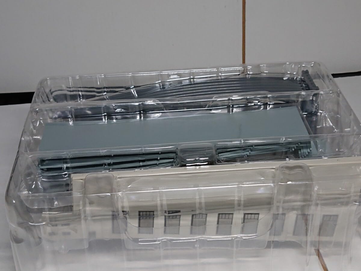 Amazon | 1/400 ヘルパ 空港ジオラマアクセサリー ハンガー 格納庫