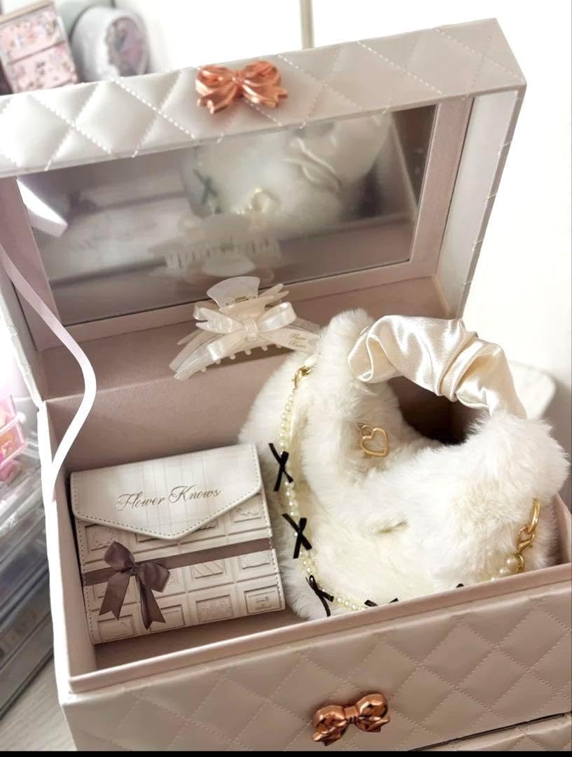 クリスマス限定 FlowerKnows フラワーノーズ 胡蝶雲肩 コスメ BOX クリスマス FlowerKnows フラワーノーズ 胡蝶雲肩 コスメ BOX