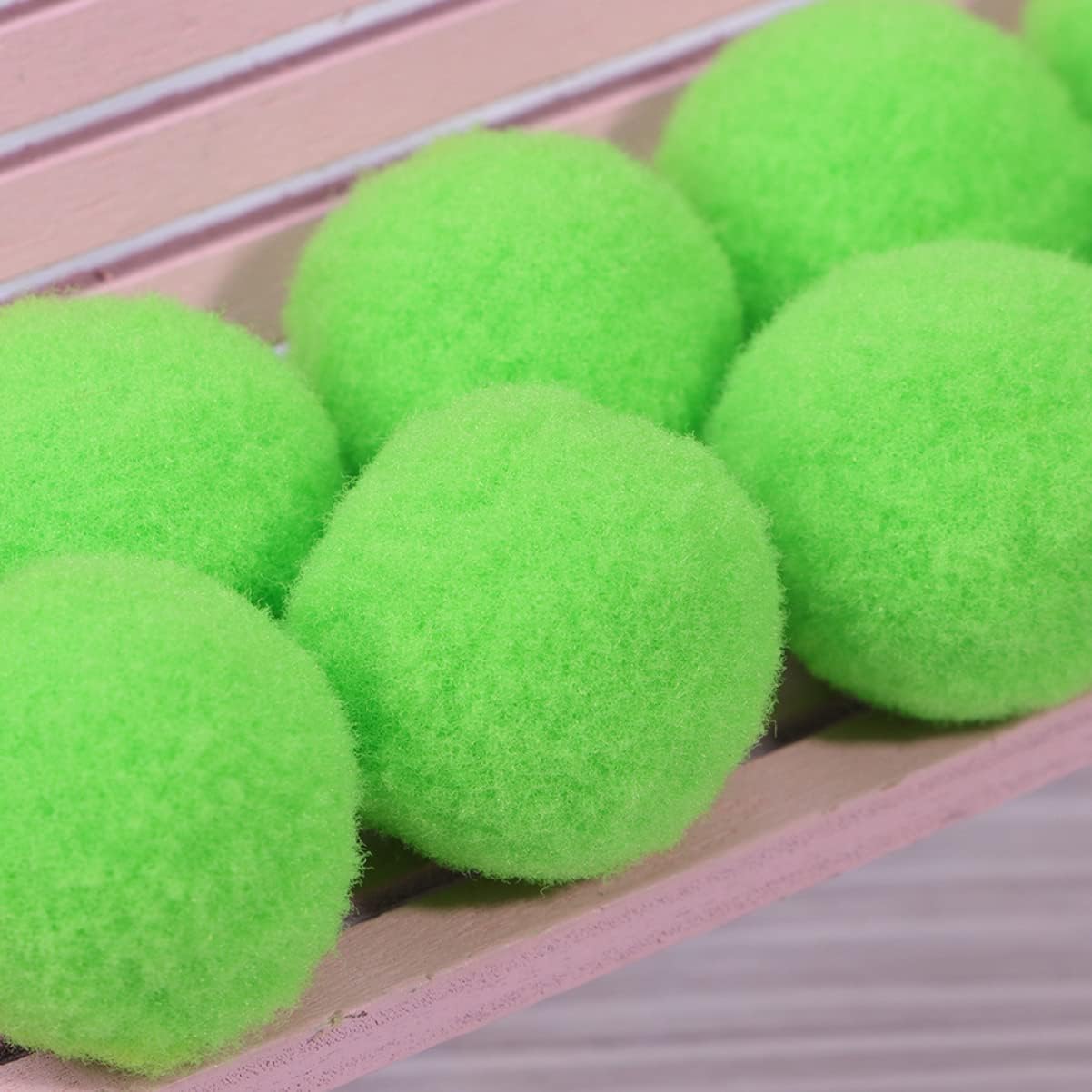 OHPHCALL 500pcs DIY Plush Ball Accessories Elastic Plush Balls Polyester Materials Hat Scarf Accessories Stimulate Boys and