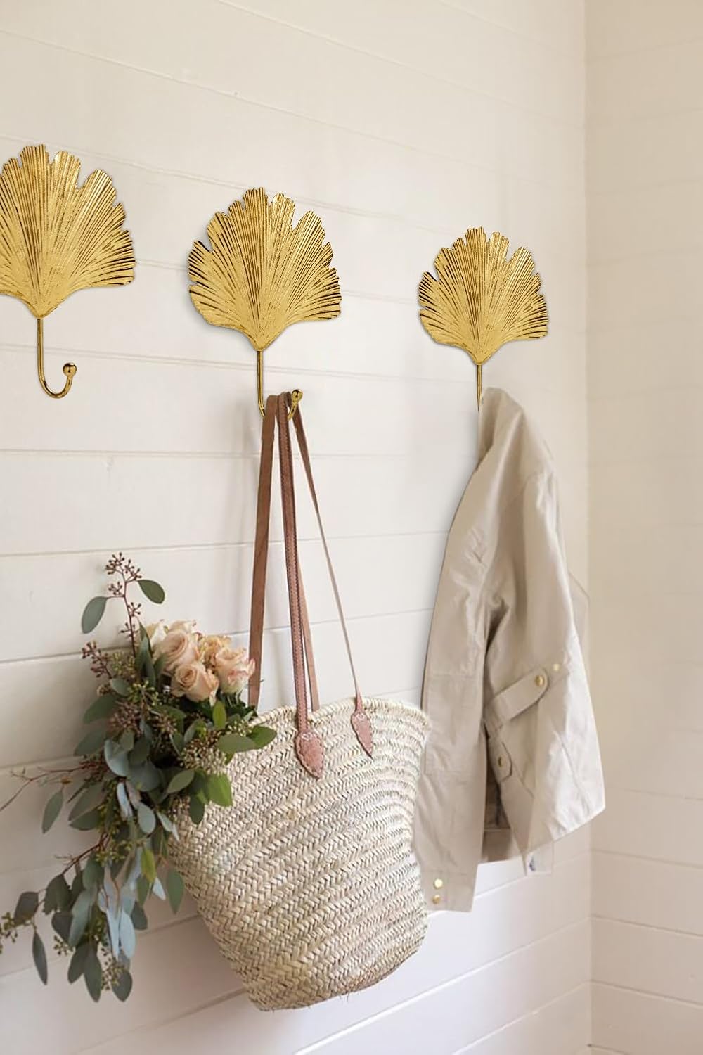 Briful Towel Hook Brushed Gold Leave Shape Hook Brass Coat Robe Key Holder Decorative Hanger for Bathroom Kitchen Garage Wall Mounted (Pack of 3)