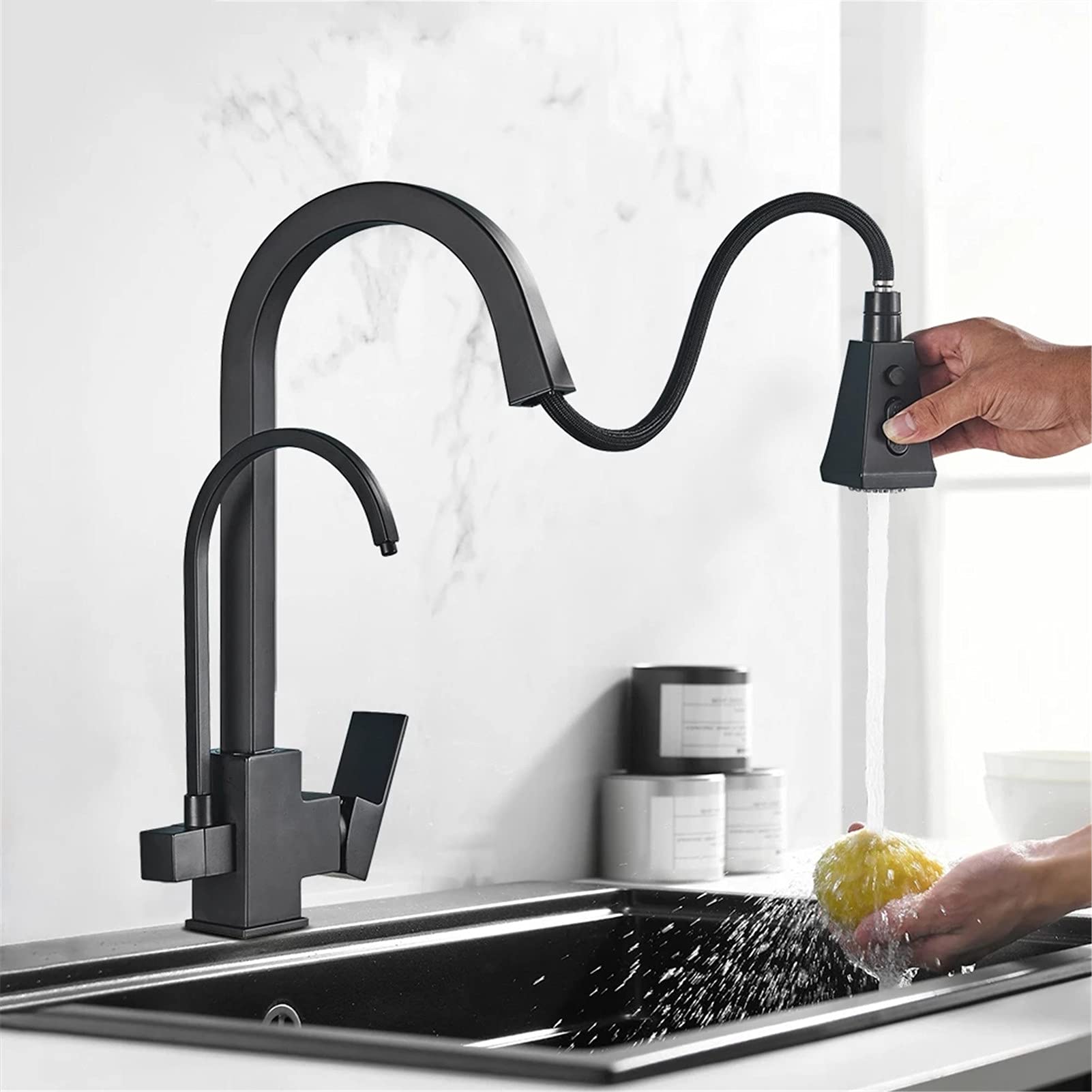 Robinet de cuisine extractible pour simplifier la préparation des repas et boissons