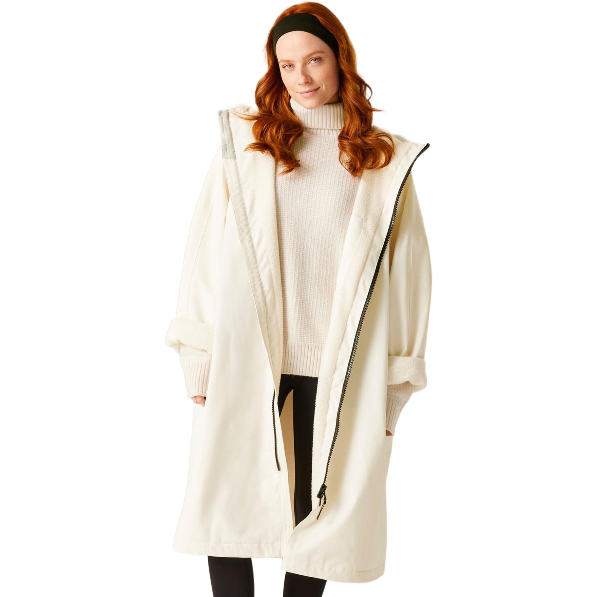 Regatta Unisex White Waterproof Hooded Changing Robe In | Size: Large/Xl