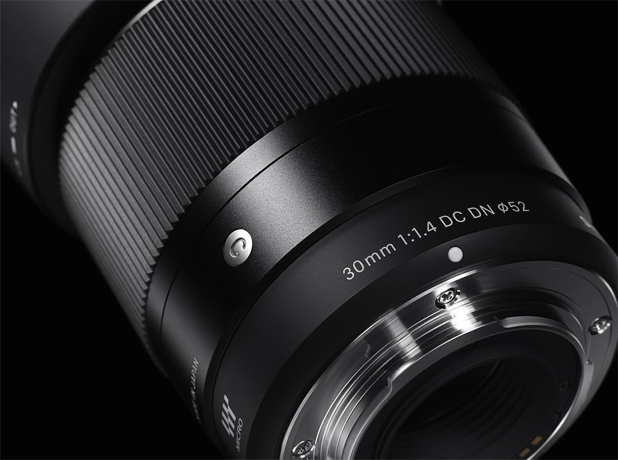 Sigma Objectif contemporain 30 mm f/1.4 DC DN pour appareils photo Sony E-Mount + Sunshine Photo Basic Bundle