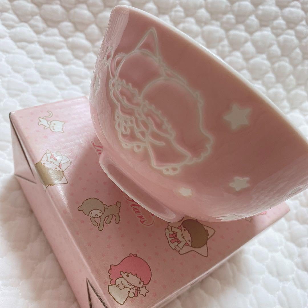 サンリオ❣️激レア　キキララ お茶碗　2004 レトロ　アニマル サンリオ❣️激レア キキララ お茶碗 2004 レトロ アニマル