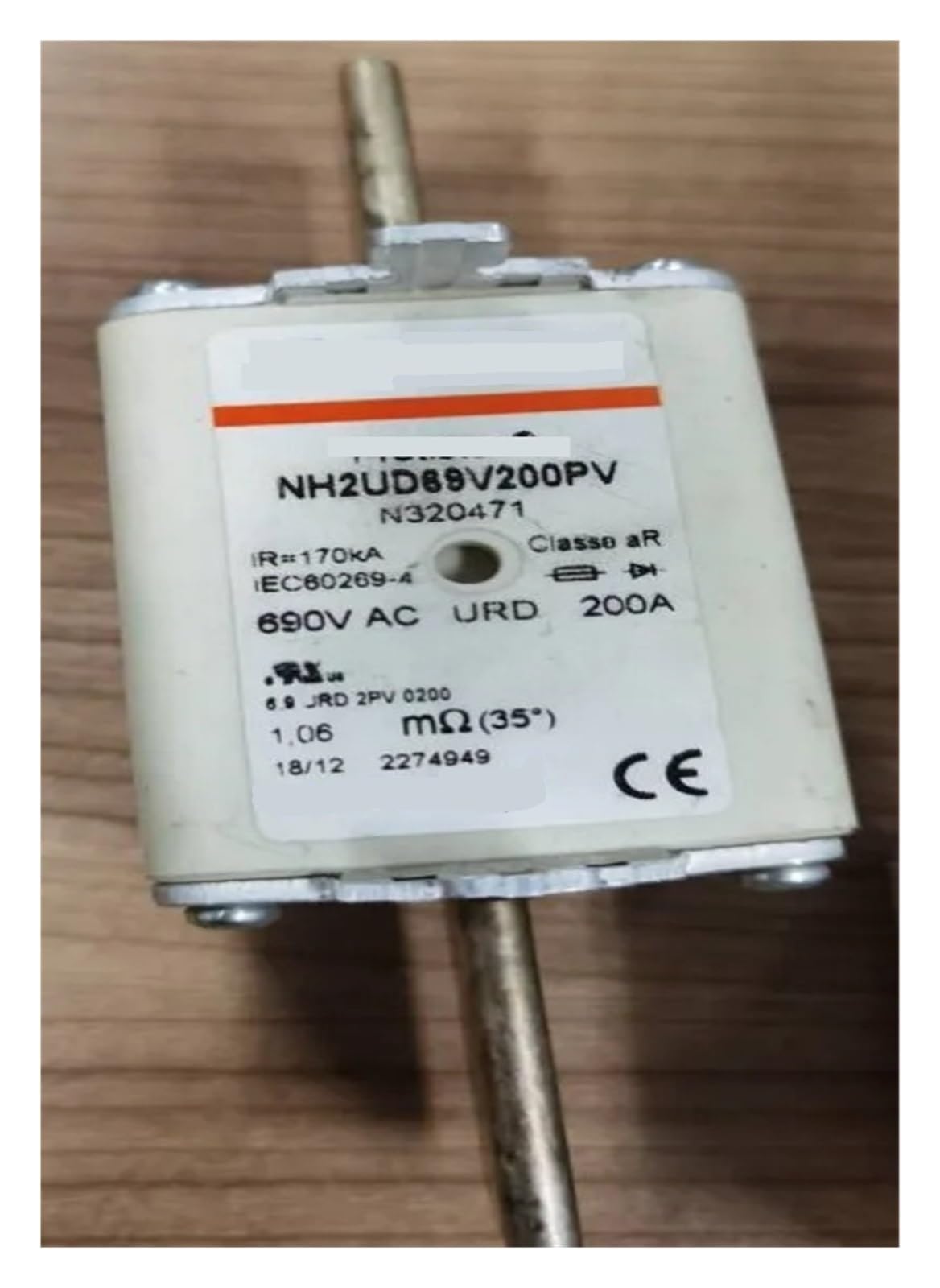 Fusibles de puissance NH2UD69V250PV pour la sécurité des réseaux de distribution