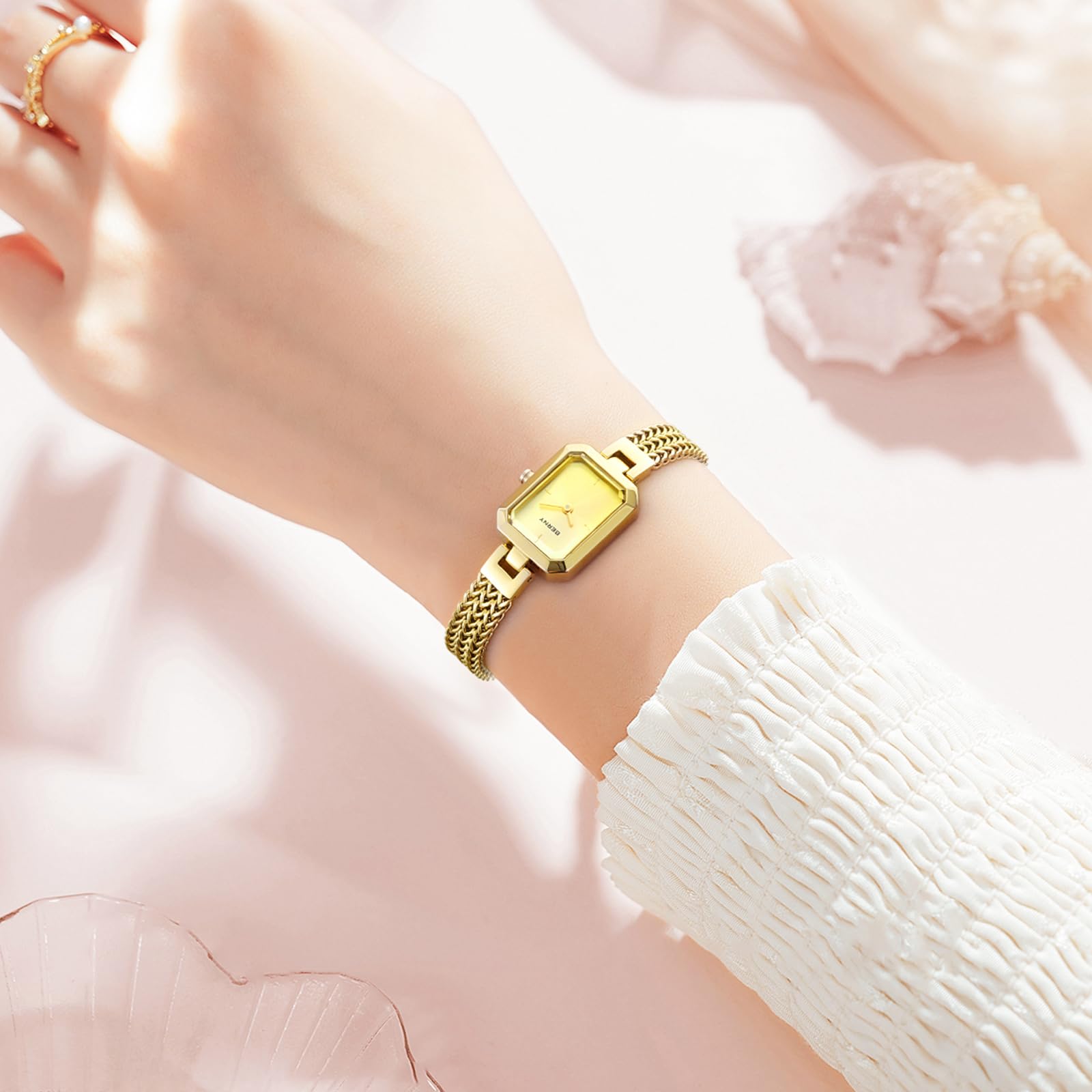 BERNY Frauen Uhr Damen Rechteck Mini Armbanduhren Quarzwerk Mode Minimalistische Uhr 3ATM wasserdichte Edelstahl Abnehmbare Uhrenarmband