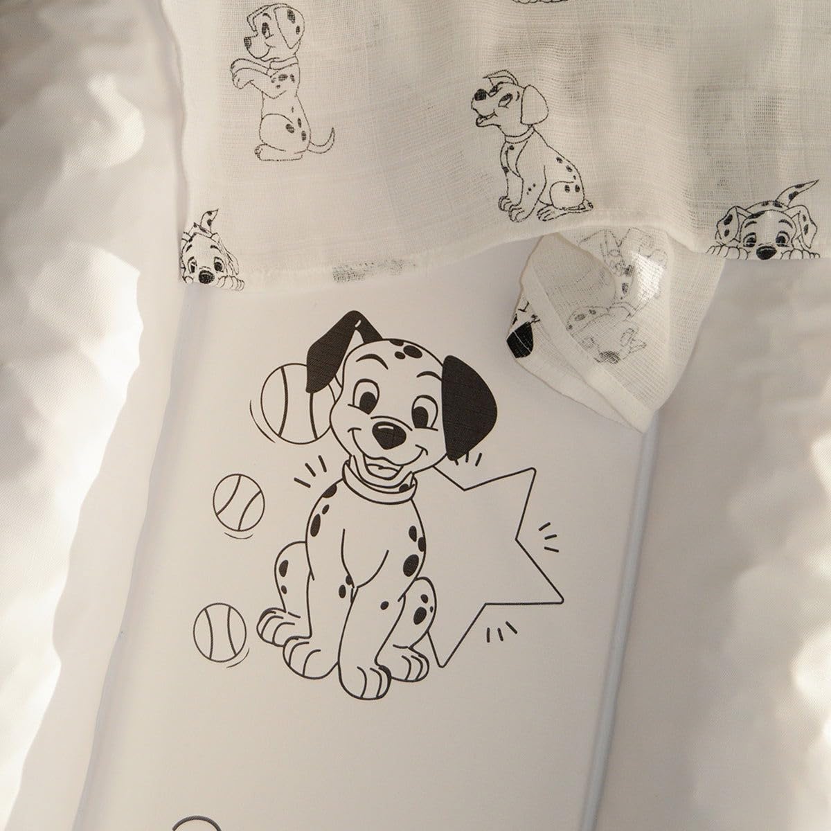 babyCalin - Disney zestaw 3 chusteczek do krążków 60 x 60 cm - 101 dalmatyńczyków
