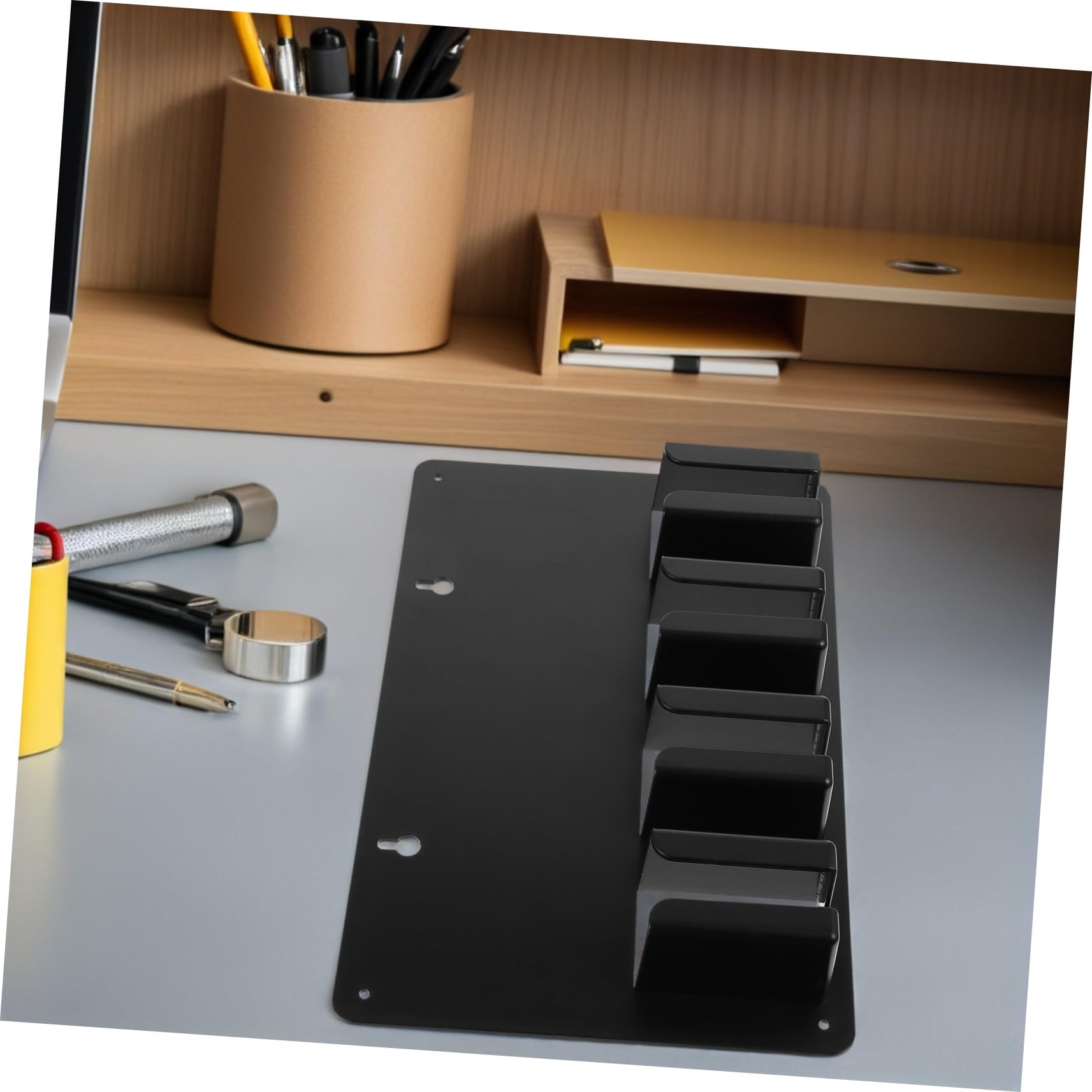3 Piezas Soporte de Pared para Cortapelos Eléctricos Organizador Estable y Compatible con Varios Modelos Diseño Negro para Salones y Barberías Accesorios Profesionales para