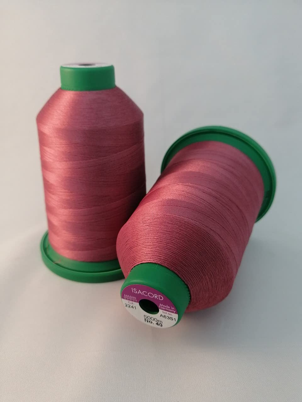 Isacord Embroidery Thread Thread 5000M Color 2241