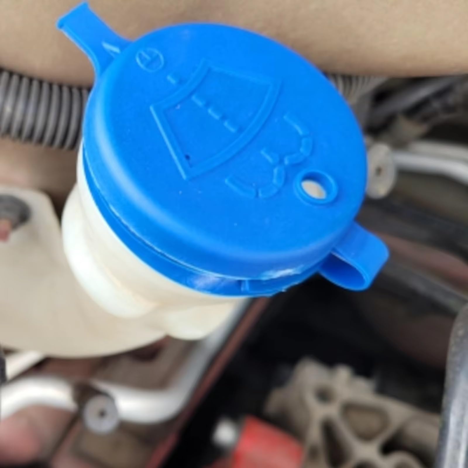Pokrywa pojemnika na spryskiwacz do Peugeot 106 206 207 307 308 5008 643230 (2 sztuki)