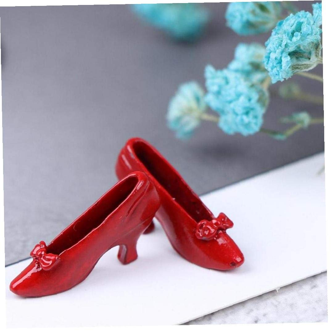 1pair Mini Scarpe col Tacco Alto 1:12 Miniatura Scarpe Rosse con Tacco Dollhouse Gli Accessori della Decorazione