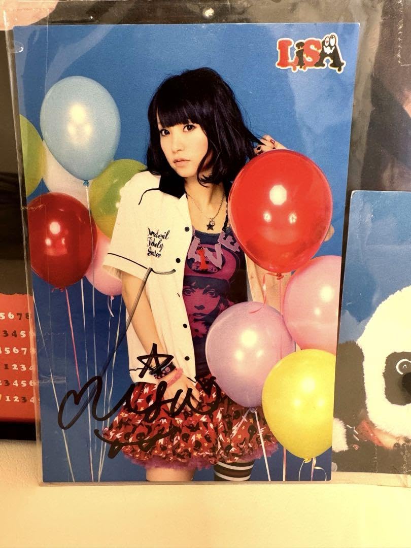 Amazon.co.jp: LiSA 直筆サインポスターサイン入りポストカードおまけ  