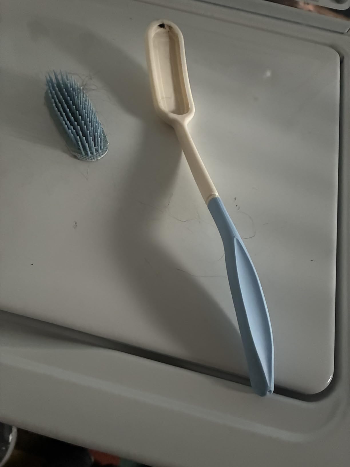 Makihoma Long Reach Handled Hair Brush