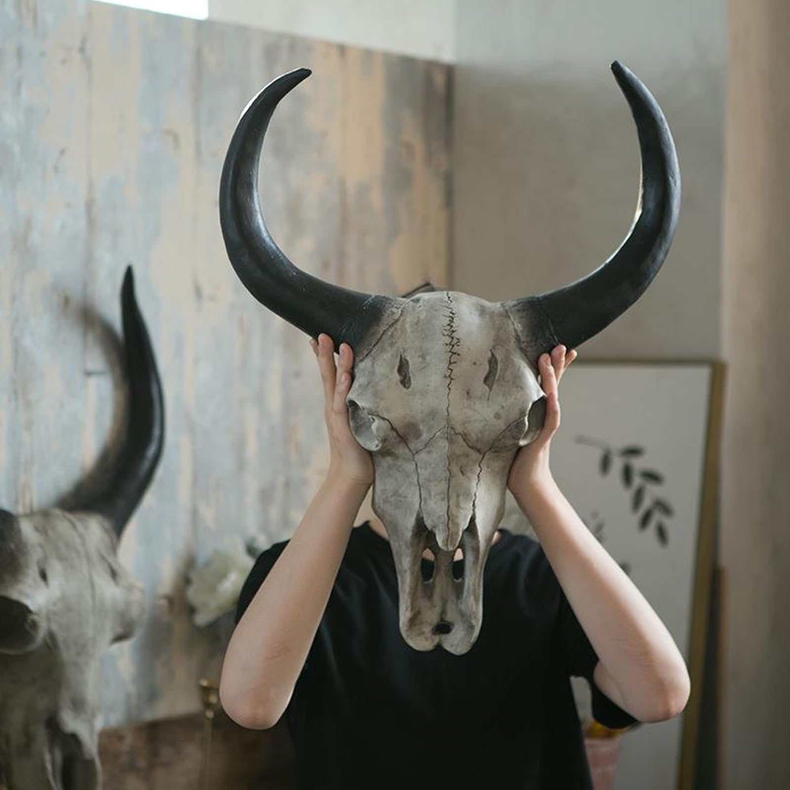 Decorazione da parete a forma di teschio lungo in corno – finto teschio di mucca tassidermia per decorazione domestica rustica e occidentale