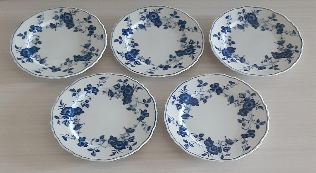 Set of 5 Royal Meissen Cake Plates