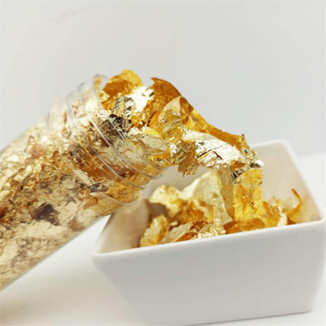 1 Bottle Gold Foil Flakes,Gold Leaf Flakes for Resin,Gold Foil for Nails,Metallic Imitation Gold Foil Flakes for Gilding, Painting Arts, Crafts Nails and DIYs,Furniture Decoration