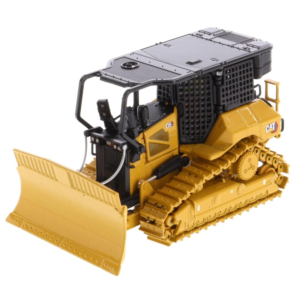 Diecast Masters 1:50 Model Cat D5 XR Fire Suppression Dozer, 85955