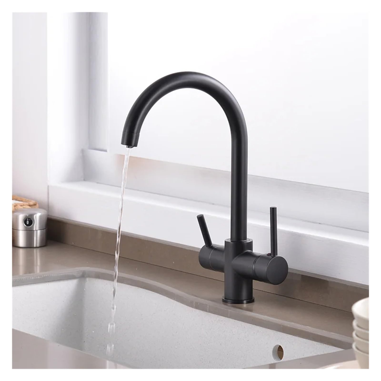 Robinet de cuisine noir mat rotatif 360° idéal pour eau filtrée pure au quotidien
