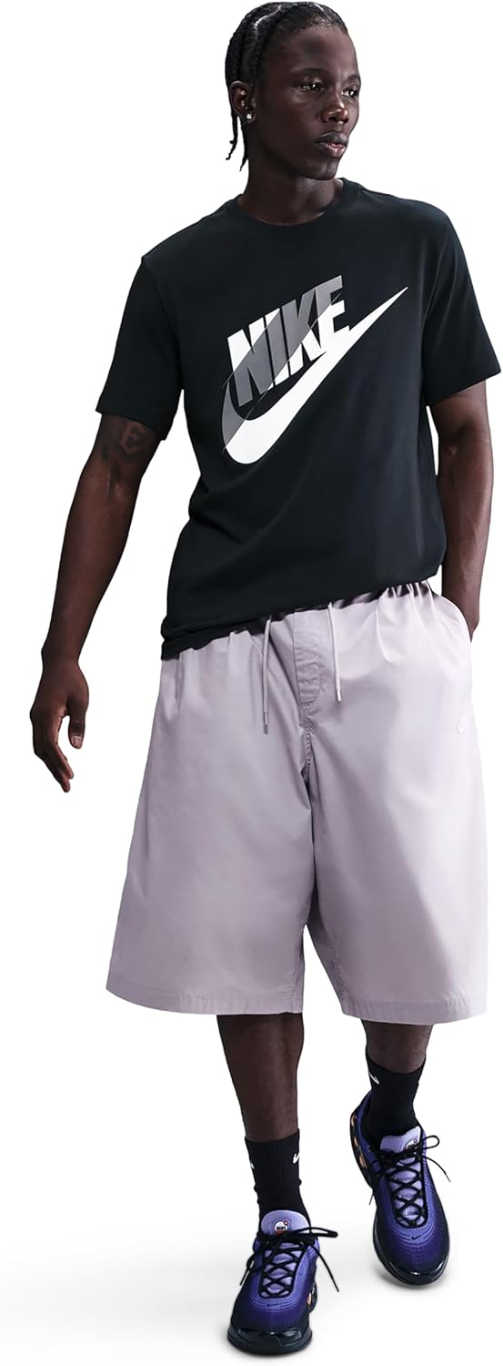 Nike Mens Sportswear Club T-Shirt (Block Futura)