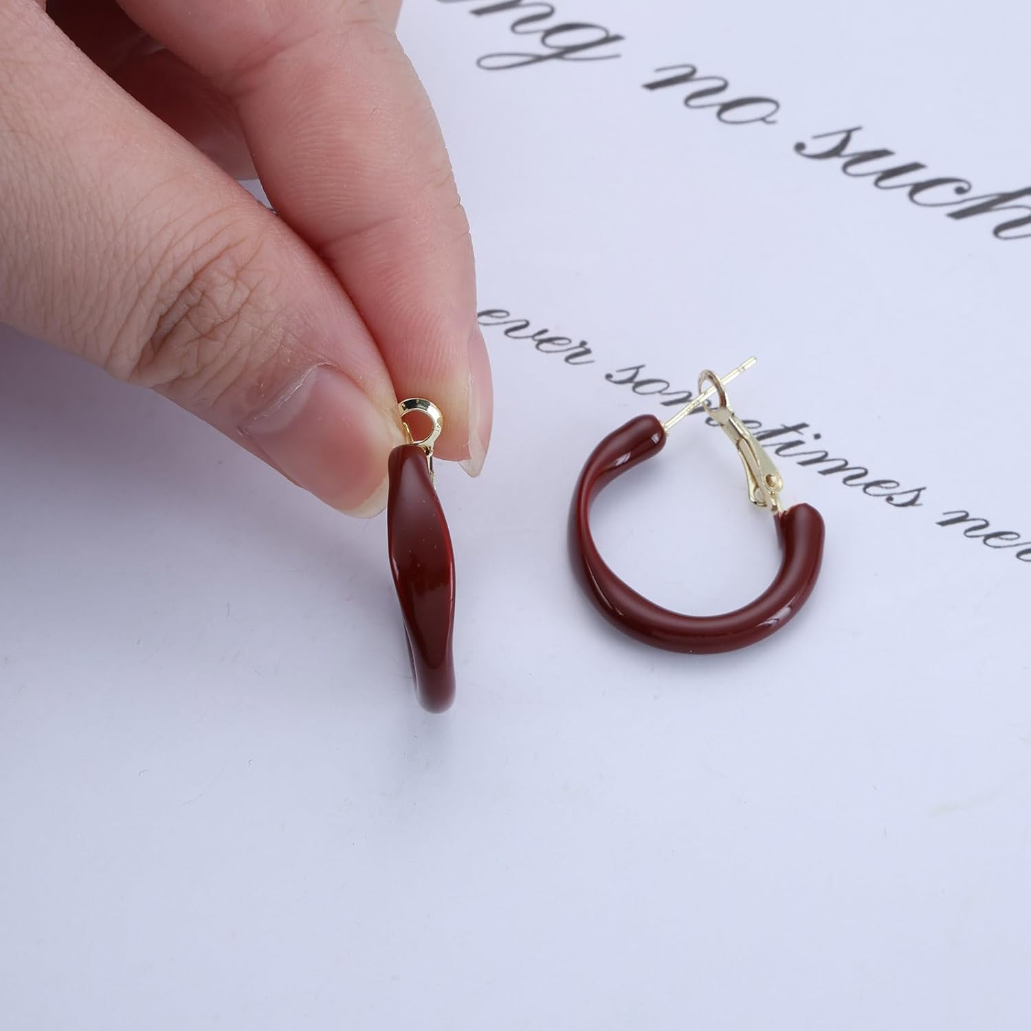 Burgundy Enamel Red Accent Hoop Earrings Vintage Acrylic Round Hoop Earring Classic Enamel Huggie Circle Earrings Round Burgundy Huggie Earring - Image 3