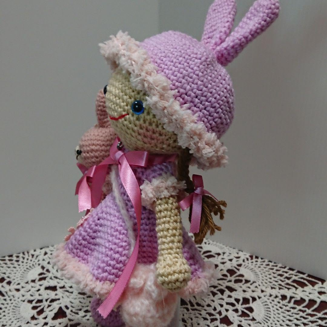 ハンドメイド あみぐるみ うさぎ 女の子 編みぐるみ 女の子(ピンクの