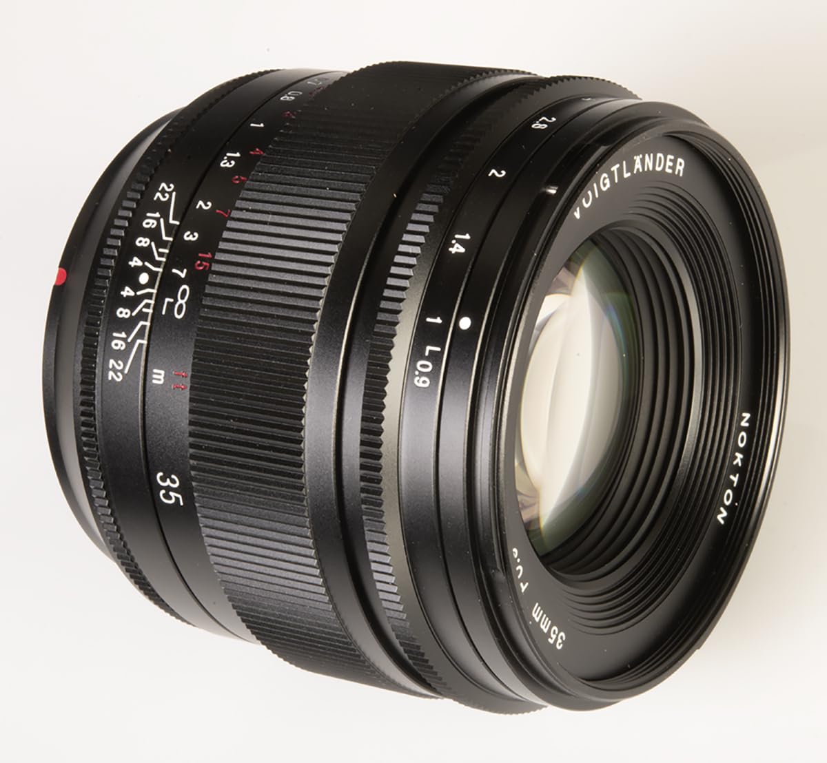 Amazon.com : Voigtlander X Mount 35mm F0.9 Nokton GA