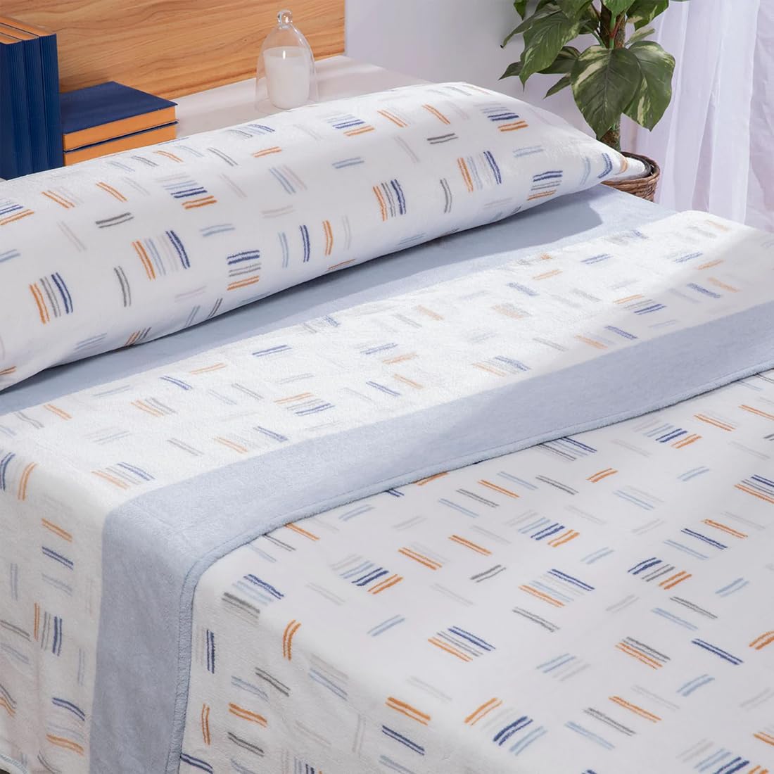 Acomoda Textil - Juego de Sábanas Coralina. Juego de Sábanas 3 Piezas de Invierno. Ropa de Cama Ajustable, Suave y Cálida Fácil Mantenimiento. (Cali Azul, 150 cm)