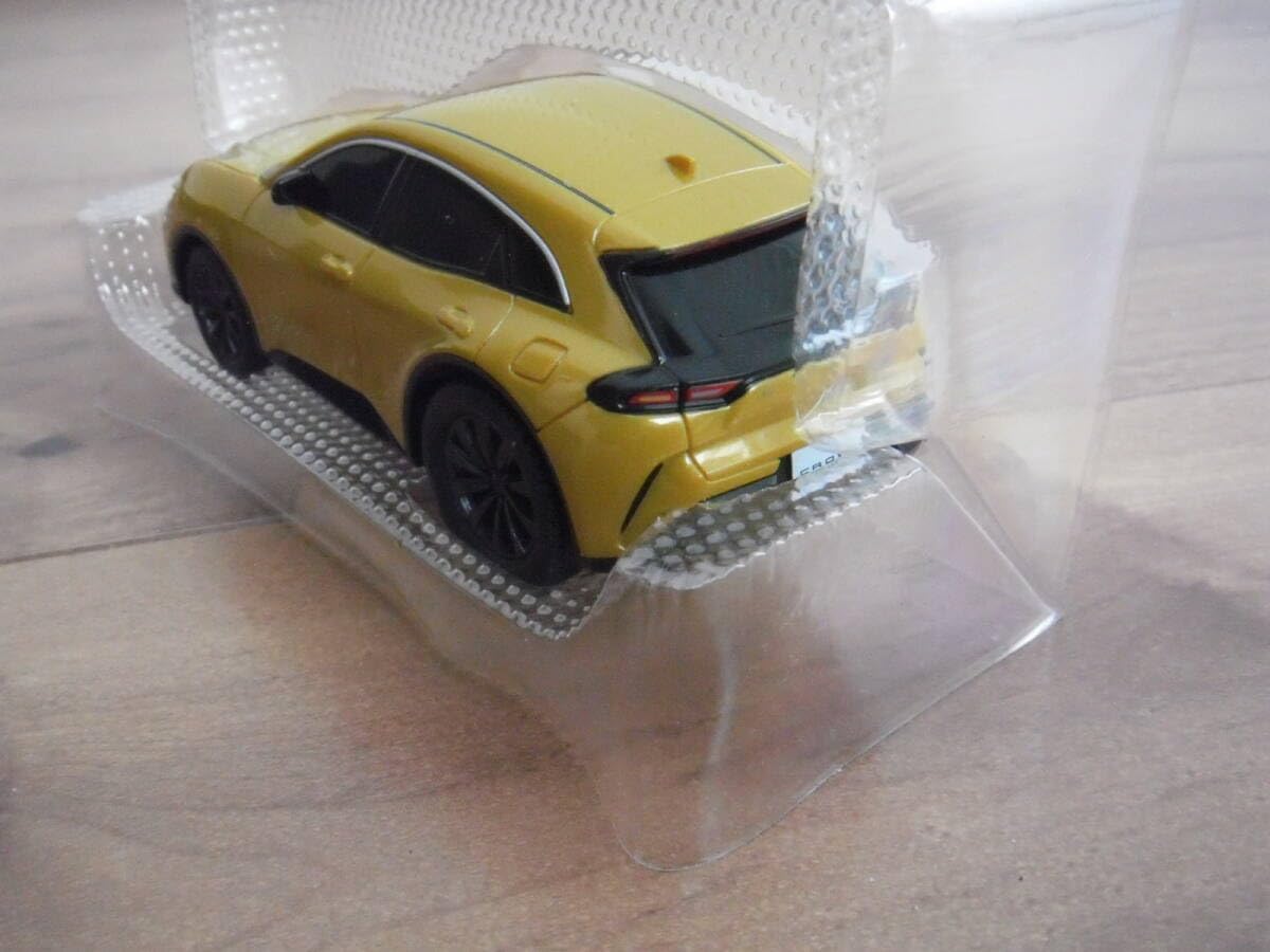 Amazon | ミニカー クラウンスポーツ ミニカー 黄色 イエロー ミニカー