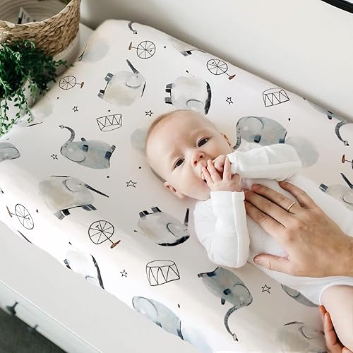 Miniatura 10 de GRSSDER Juego de 2 fundas elásticas para cambiadores de punto de jersey, ultra suaves, para cambiadores, se ajustan a almohadillas de 32"34" x 16",