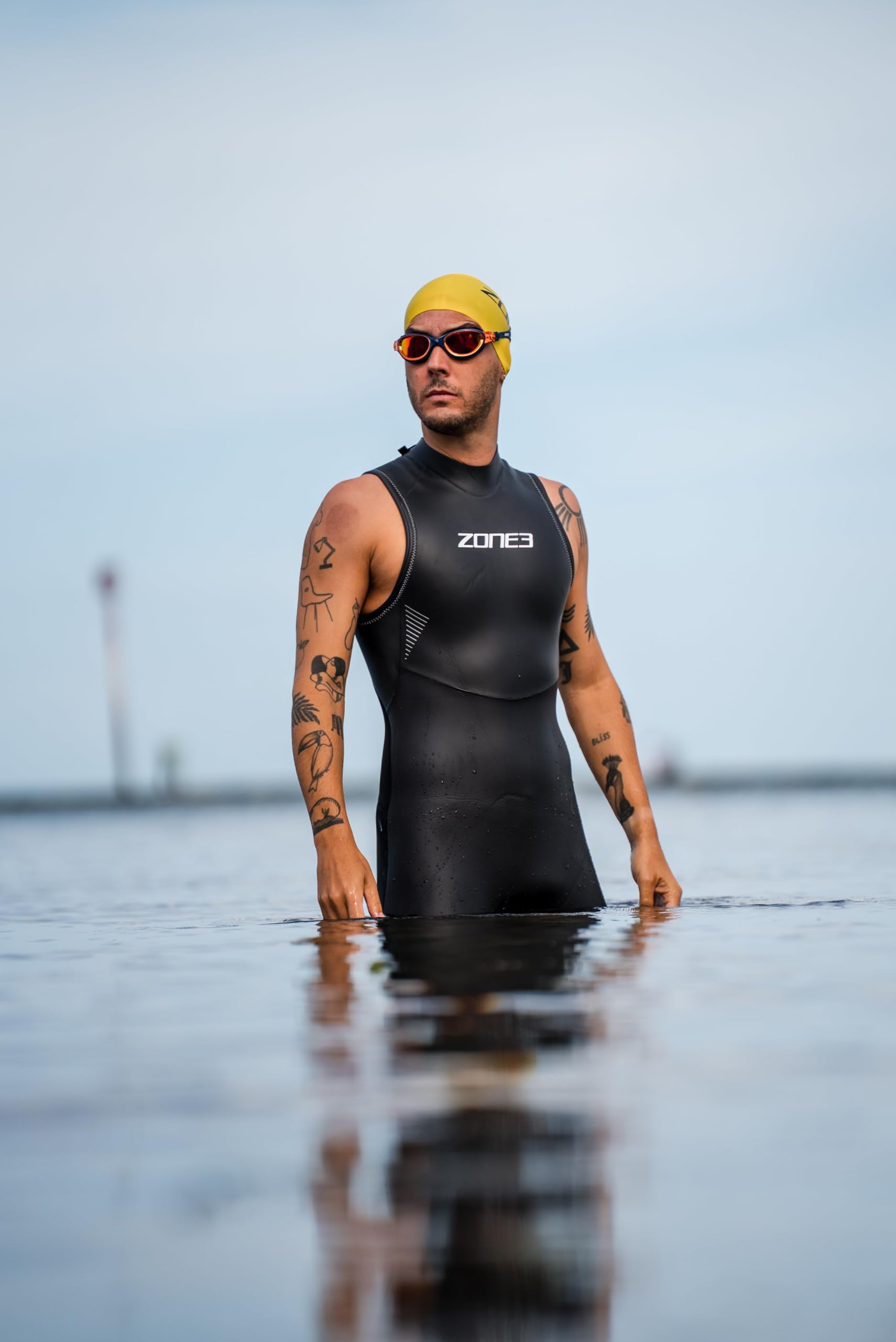 ZONE3 Ascend - Traje de neopreno sin mangas para hombre, ajuste de rendimiento con movimiento sin restricciones