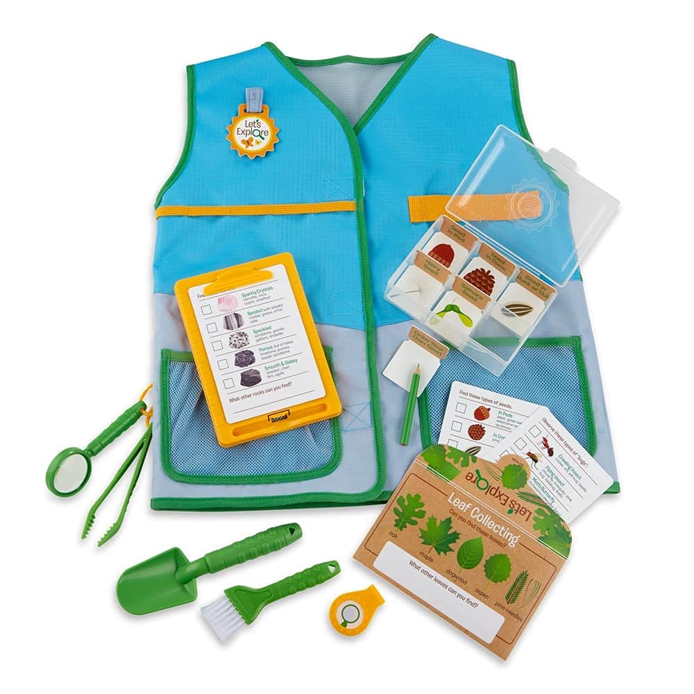 MELISSA & DOUG Naturalist Vest Playset, 1 EA