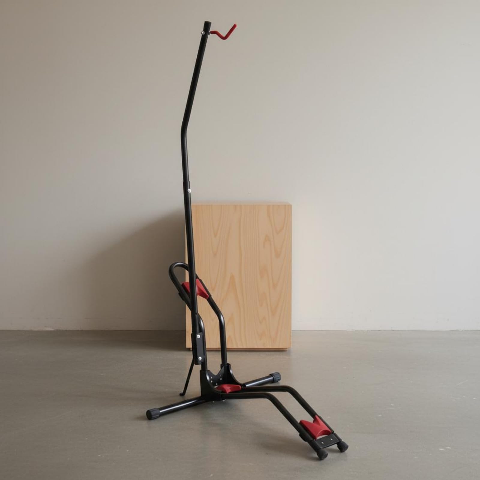 Baoblaze Soporte para Bicicleta Soporte Aparcamiento Bicicleta Soporte Expositor Caballete Suelo Ajustable Sostiene en Posición Vertical Ocupa Poco Espacio Adecuado para Portales