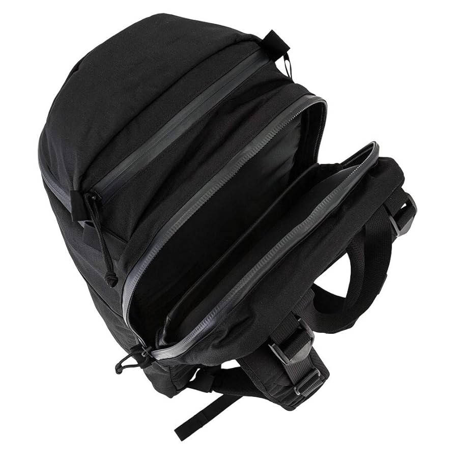 ミステリーランチ　アーバンアサルト24　リュック　バックパック　ブラック　黒 ミステリーランチ アーバンアサルト24 リュック バックパック