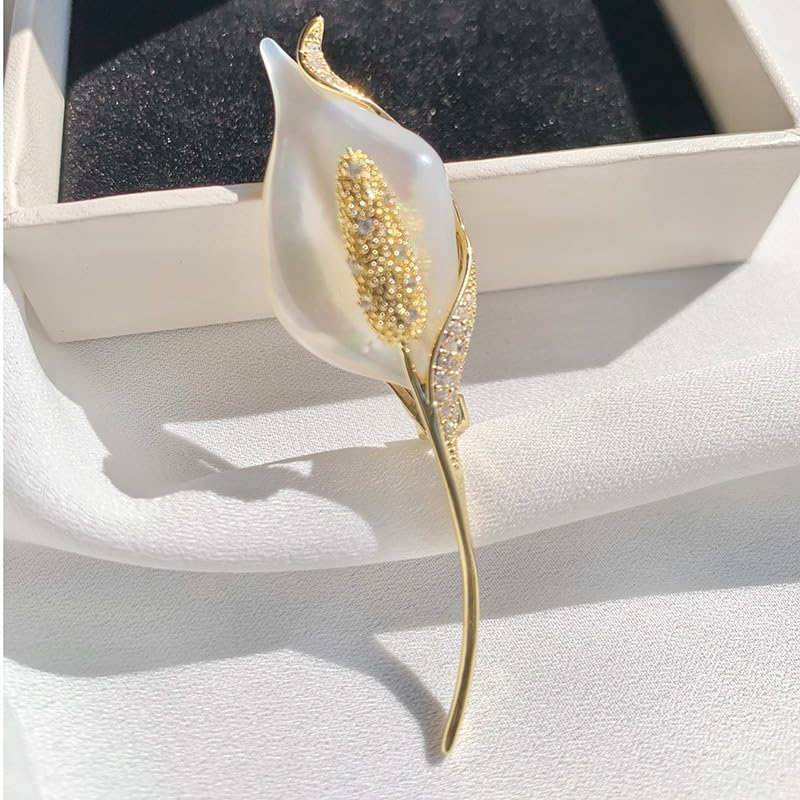 Image of Pearl Flower Brooch and Pins for Women Large Gold Luxury Elegant Pin Christmas Gift Jewelry