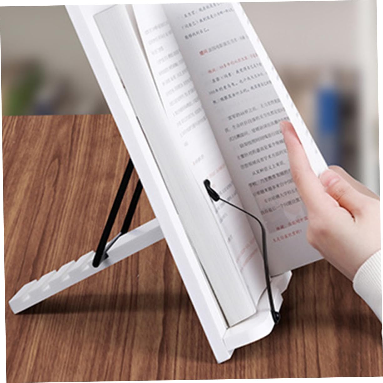 Buchständer mit Verstellbarem Winkel und Stabilem Design als Leseständer für Schulbücher und Lehrbücher Beim Lesen zu Hause der Schule