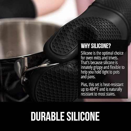 Miniatura 3 de GORILLA GRIP Juego de 4 manoplas de horno de silicona suave sin BPA y soportes para ollas, resistentes al calor, forro de algodón grueso, agarre