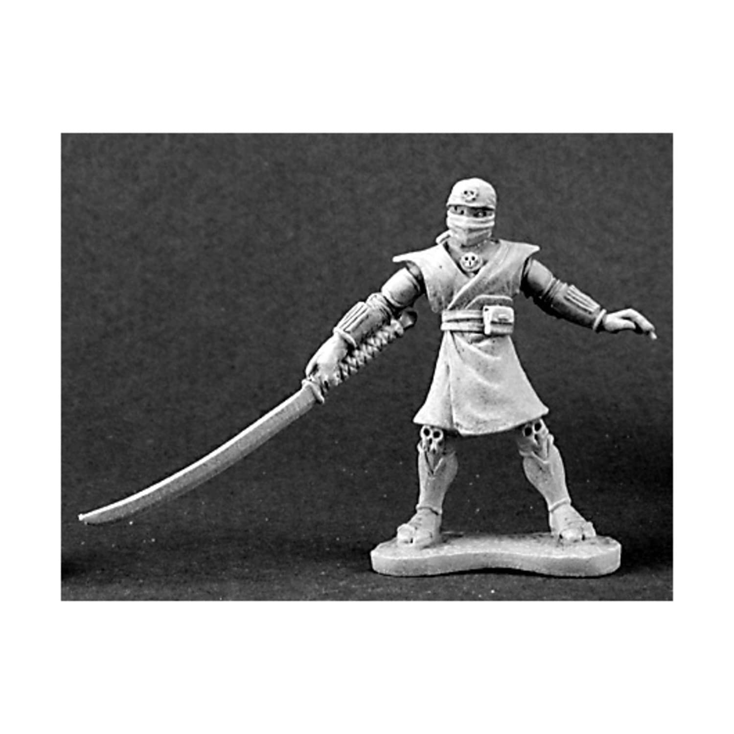 Amazon.com: Reaper Miniatures Edo, Male Ninja #03081 Dark Heaven
