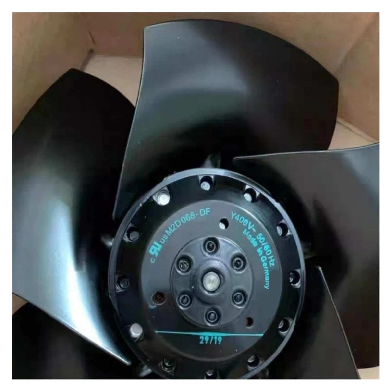 LZIKKGKI M2D068-DF 400V 480V M2D068-BC cooling fan with/Without A Protective Cover(M2D068-DF 400V 480V,With)