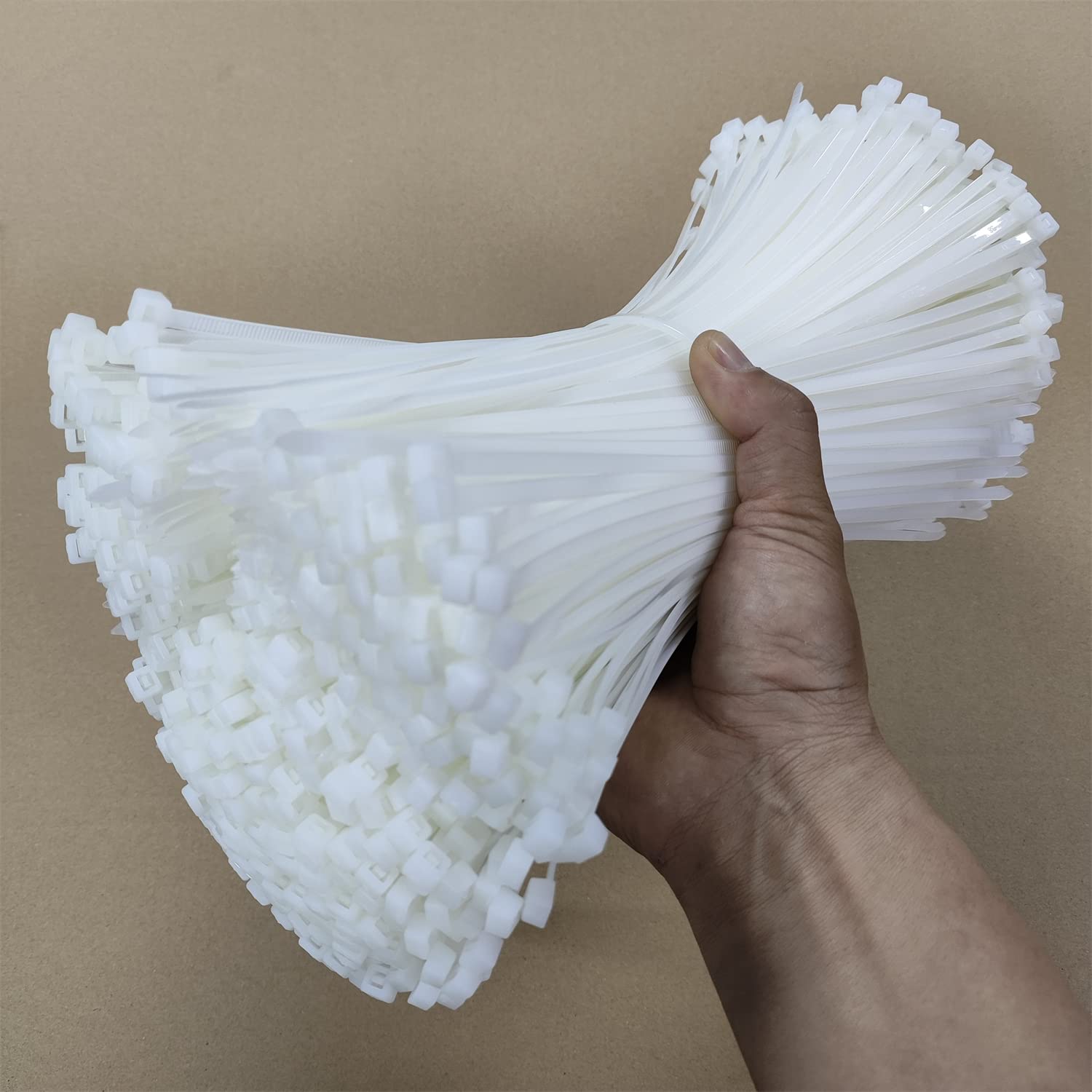 Zip Ties 1000 pcs 12 inch Cable Zip Ties Heavy Duty, Premium Plastic Wire Ties with 50 LBS Tensile Strength, UV Resistant Cable Ties, Self-Locking