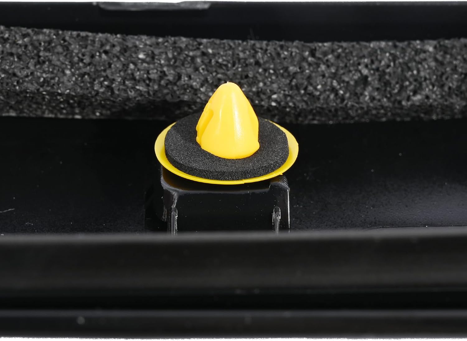 Windshield A-Pillar Molding Trim Panel - Front Right Passenger Side Compatible with Kia Carnival 2022-2025 Replaces 86260-R0000 86260R0000