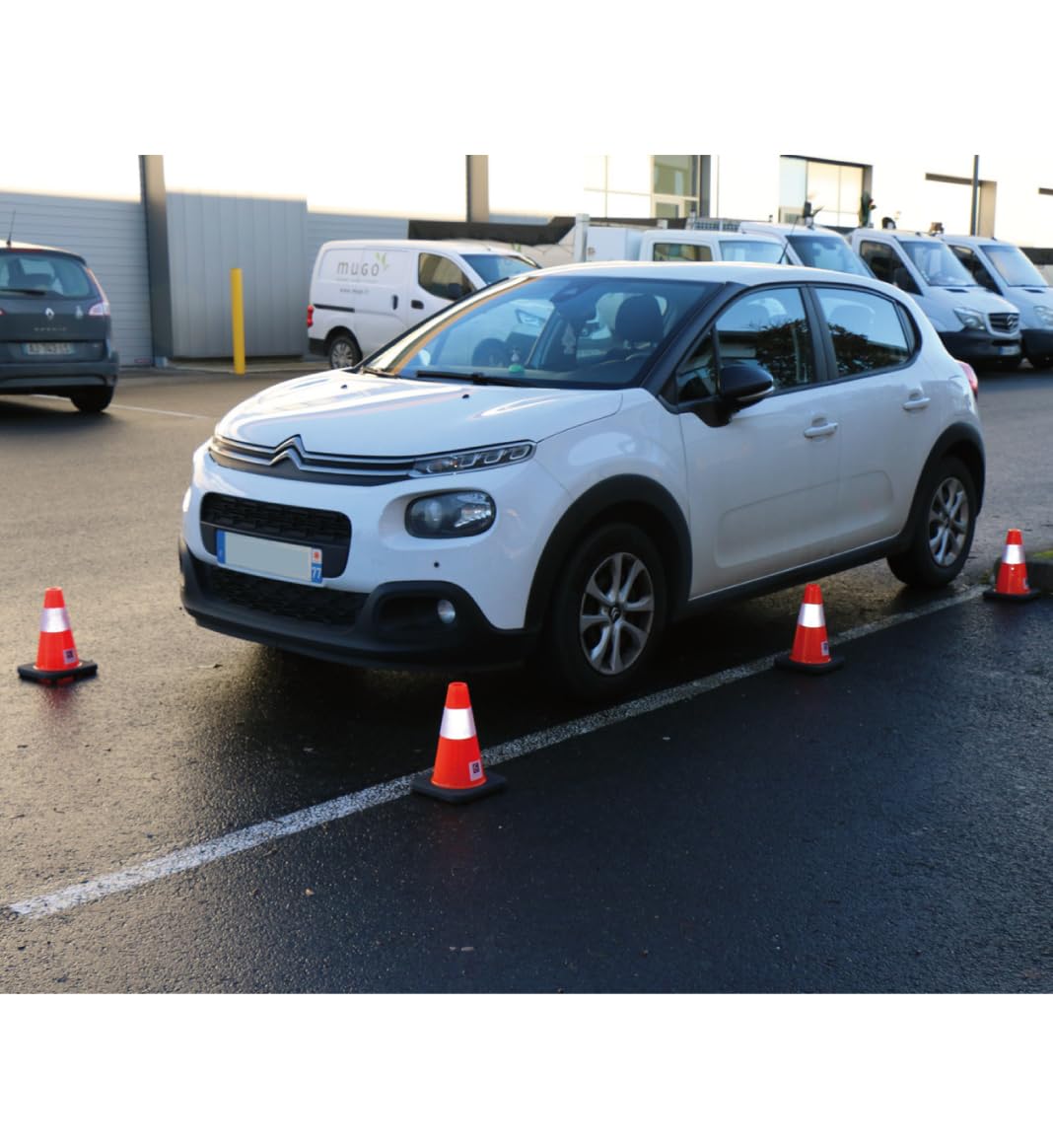 AUA SIGNALETIQUE - Cône De Signalisation Réfléchissant Classe 2 - Hauteur 30 cm - Cône de sécurité Chantier K5A (4)