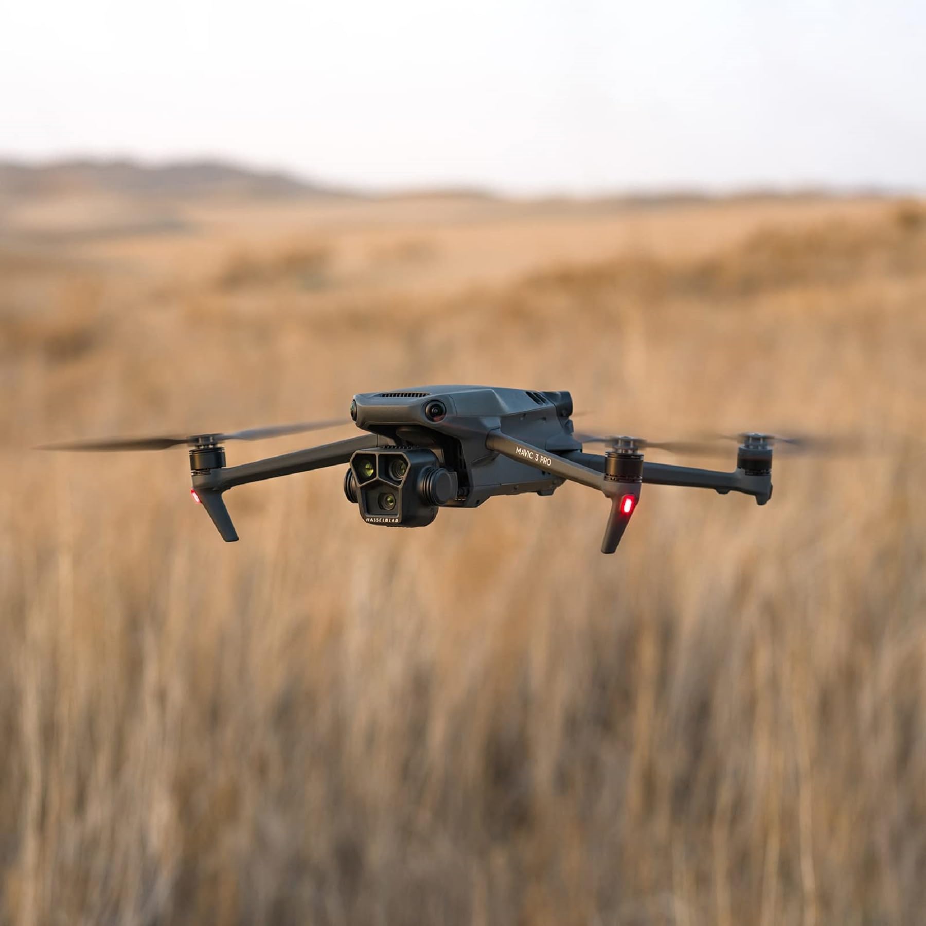 Amazon.co.jp: DJI Mavic 3 Pro Fly Moreコンボ カメラドローン DJI RC 