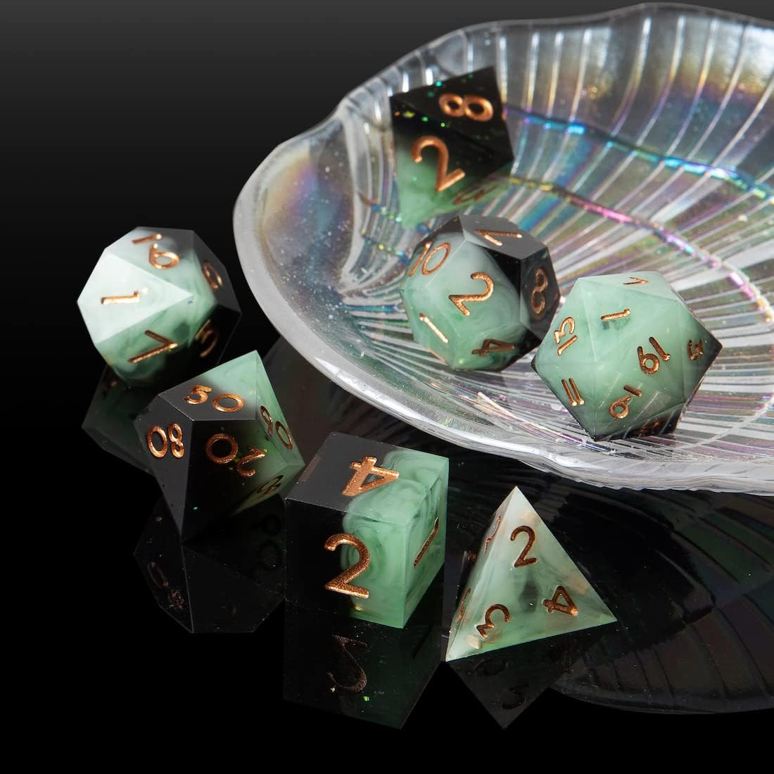 Sharp Edge DND Dice Set Handmade 7 Accessories Dice for Dungeons and Dragons TTRPG Games, Multi-Sided RPG Polyhedral Resin Sharp Edge Dice Roleplaying Games (Gradient Green)