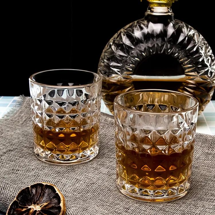 Image of Whiskey Glasses Set of 6 pcs- 300 ml Bar Glass for Drinking Bourbon, Whisky, Scotch, Cocktails, Cognac- Old Fashioned Cocktail Tumblers (4, Checks)