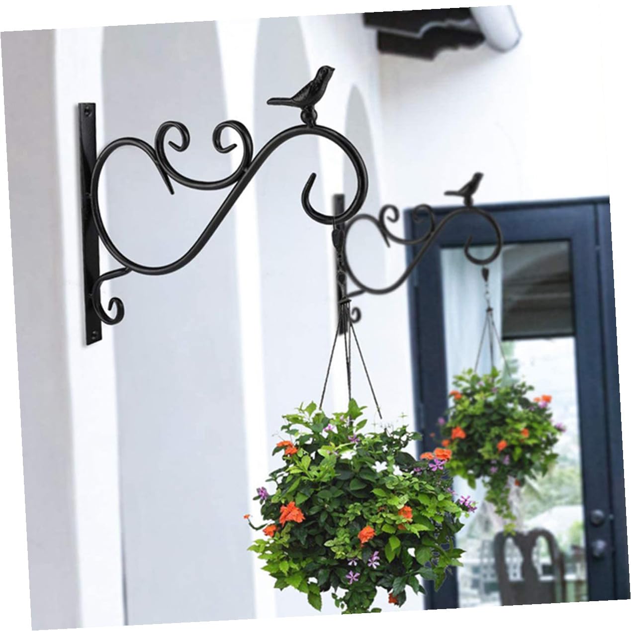 Wandhalterung für Hängende Pflanzkörbe aus Robustem Metall Balkon blumenampel Halter mit Geschwungener Form Einfach zu Montierender Pflanzenhalter für Innen Außenbereich